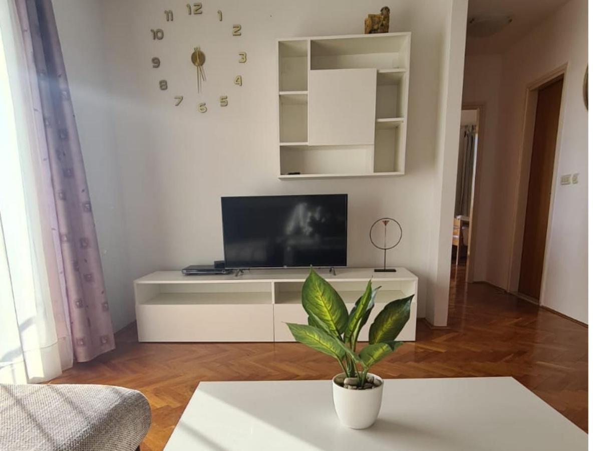 Apartman Ljubav 마카르스카 외부 사진