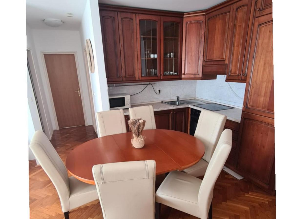 Apartman Ljubav 마카르스카 외부 사진