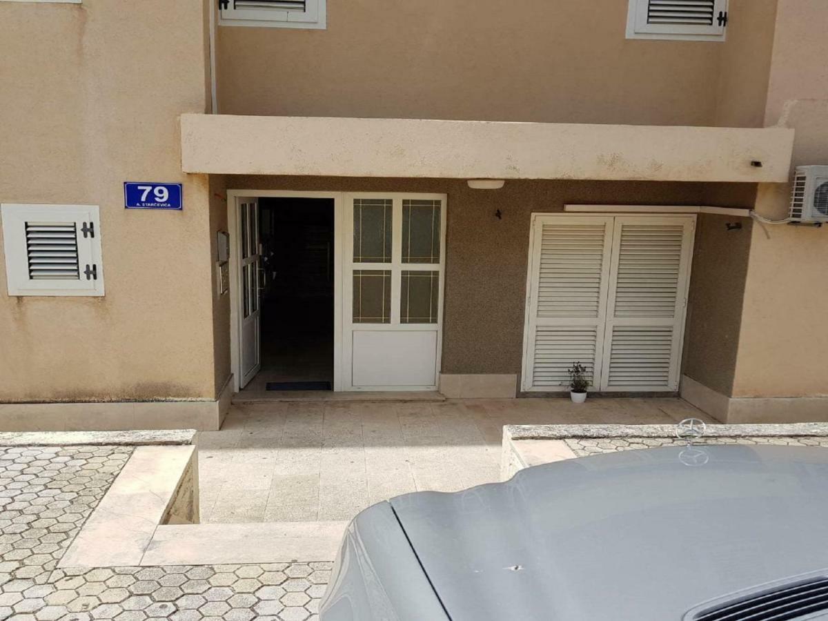 Apartman Ljubav 마카르스카 외부 사진